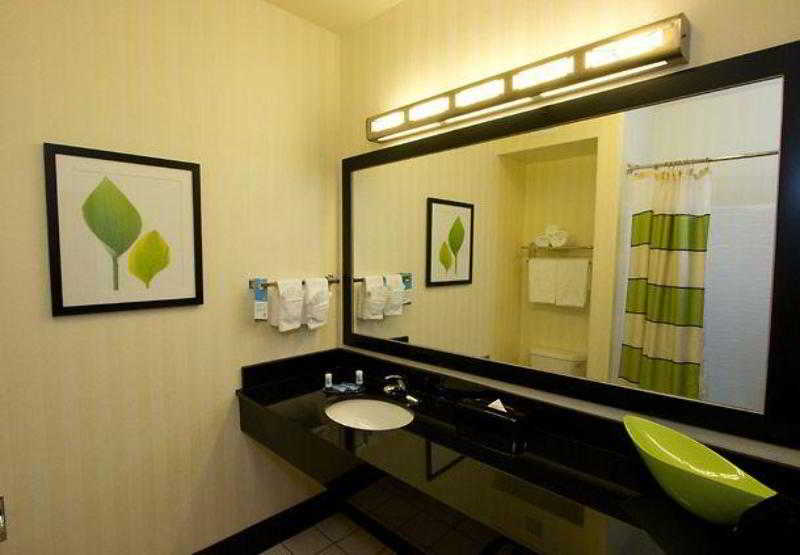 فندق Fairfield Inn & Suites Los Angeles West Covina