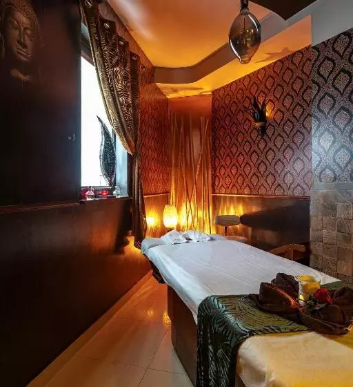 هتل Galicja Wellness & Spa