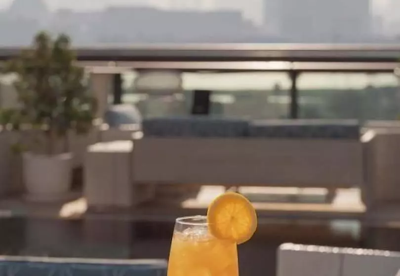 هتل Jumeirah Creekside Dubai