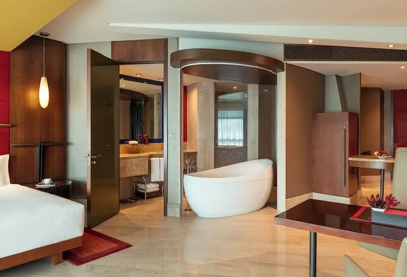 هتل Jumeirah Creekside Dubai