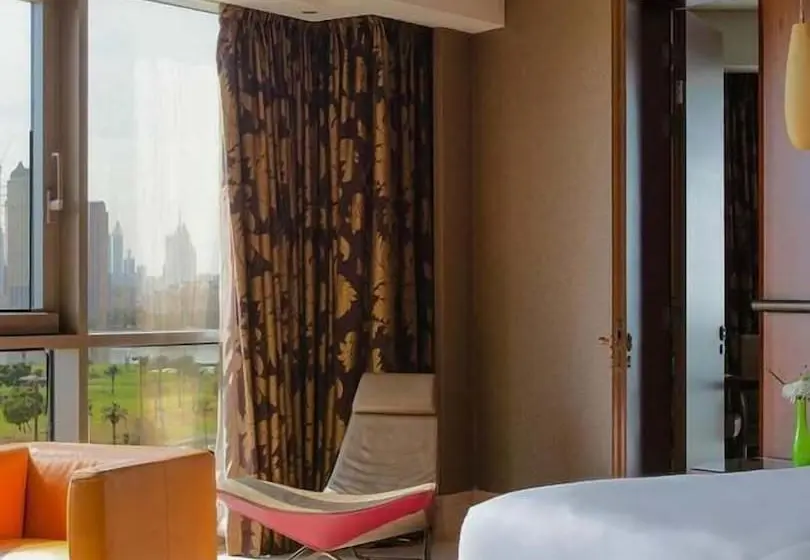 هتل Jumeirah Creekside Dubai