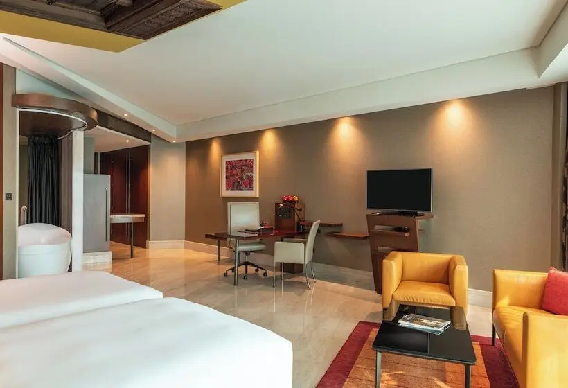 هتل Jumeirah Creekside Dubai