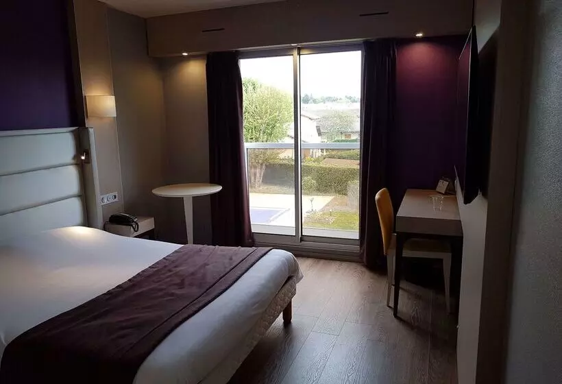 Отель Kyriad Bourg En Bresse