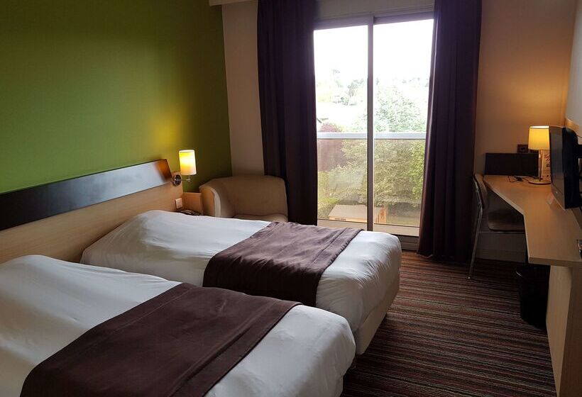 Отель Kyriad Bourg En Bresse