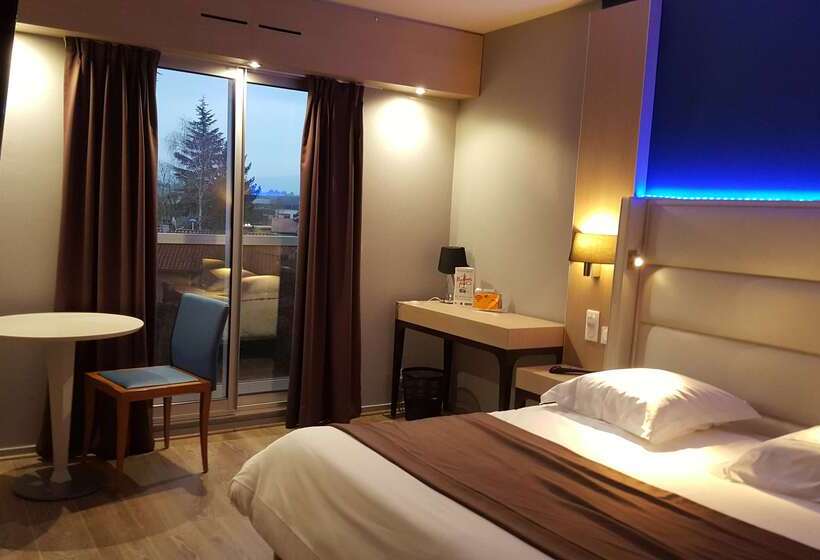 Отель Kyriad Bourg En Bresse