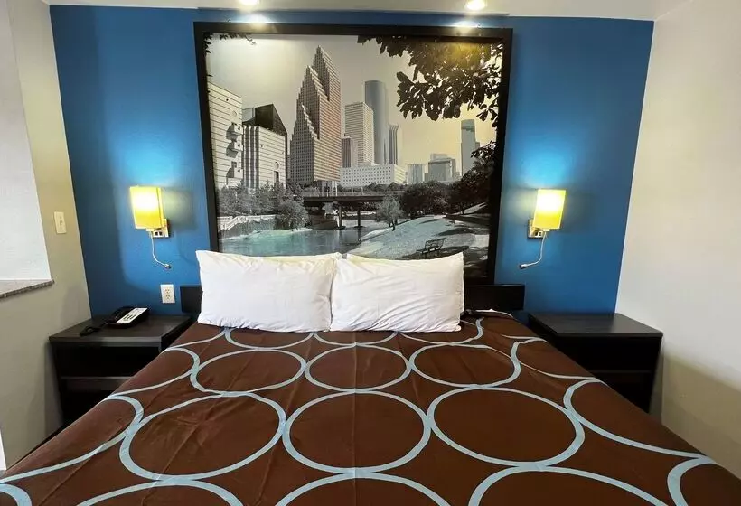 ホテル Super 8 By Wyndham Houston North I45