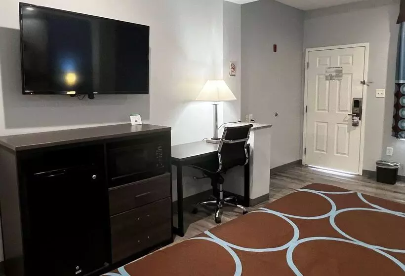 ホテル Super 8 By Wyndham Houston North I45