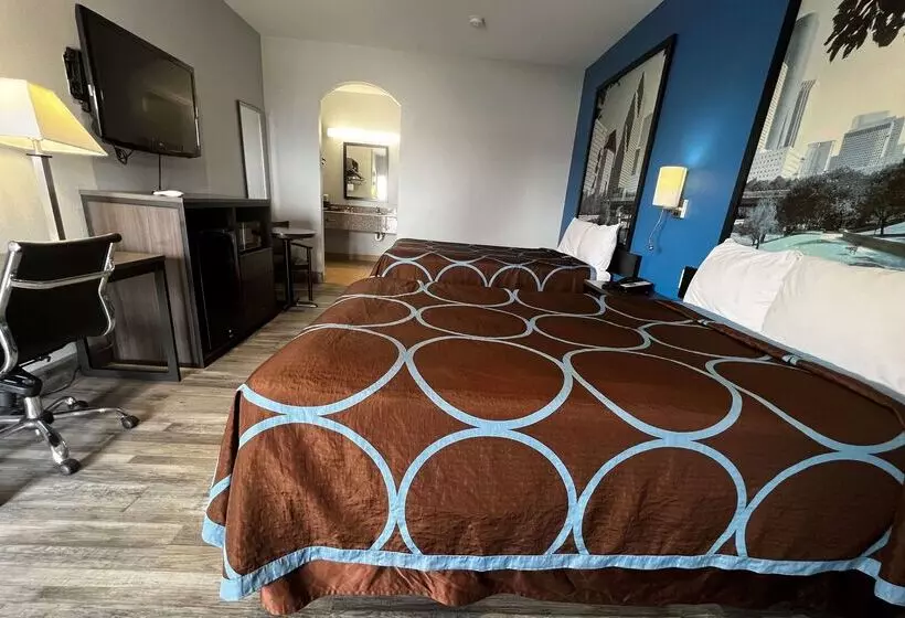 ホテル Super 8 By Wyndham Houston North I45