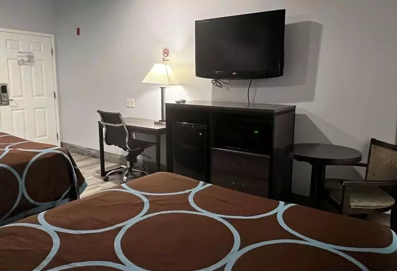 ホテル Super 8 By Wyndham Houston North I45