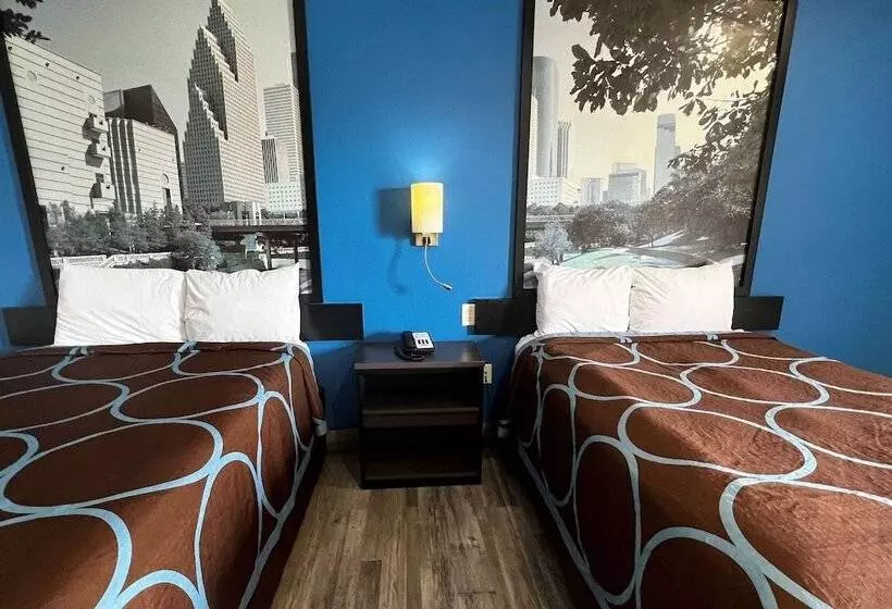 ホテル Super 8 By Wyndham Houston North I45