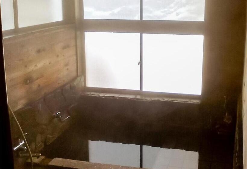 Отель Takanosukan