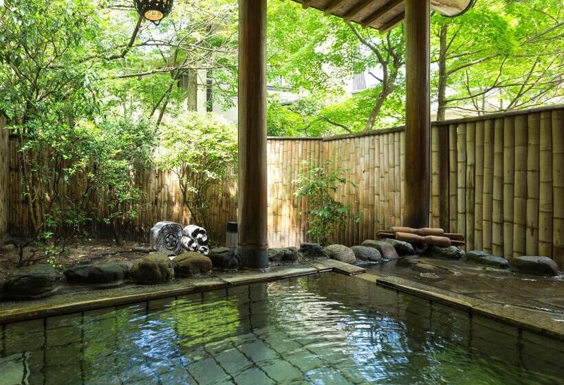 Отель Takanosukan