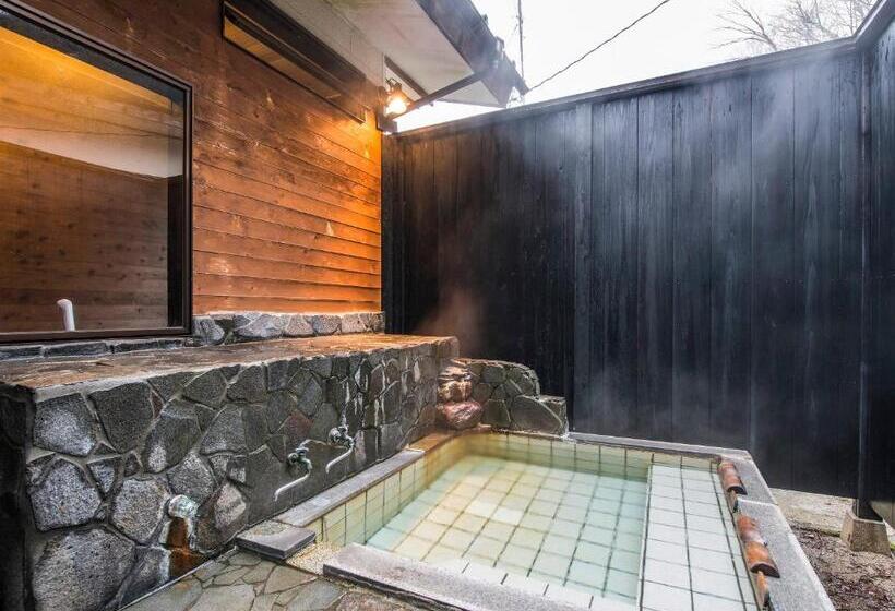 Отель Takanosukan