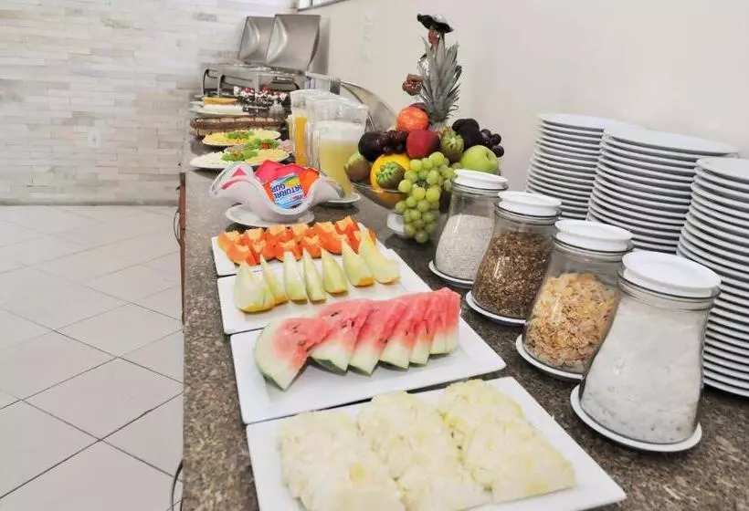 هتل Via Mar Praia