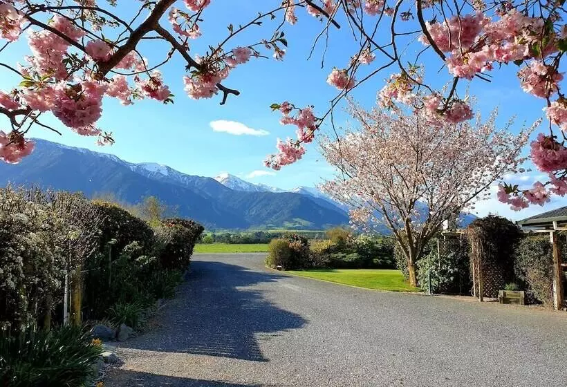 민박 Te Mahuru Retreat