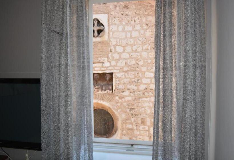 ベッドアンドブレックファースト Rooms Goga