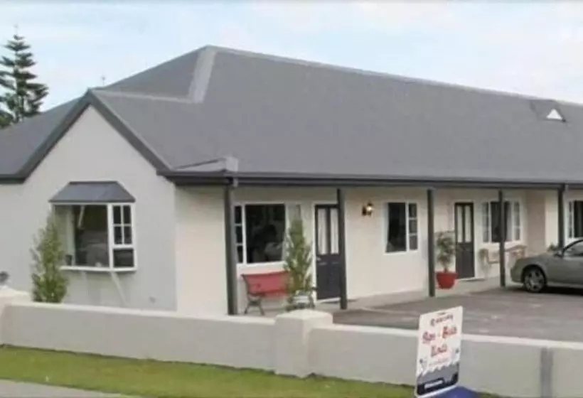 Fitzherbert Court Motel