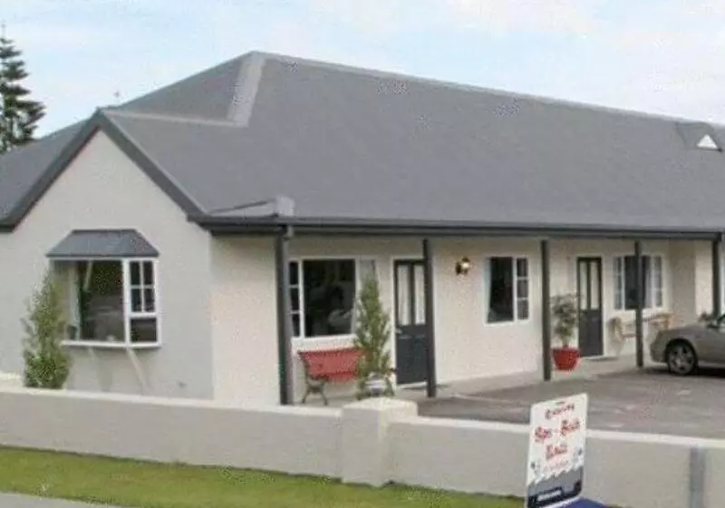 Fitzherbert Court Motel