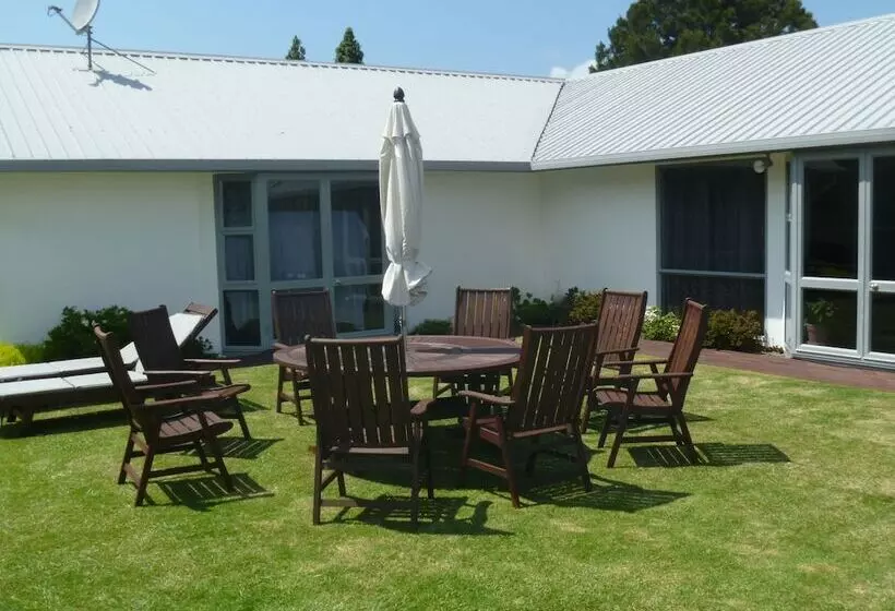 فندق At Parkland Place B&b