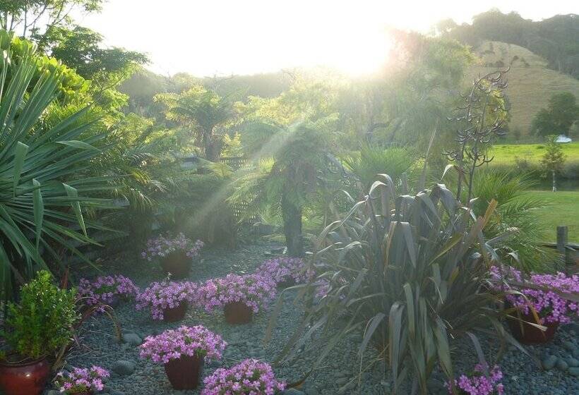 فندق At Parkland Place B&b