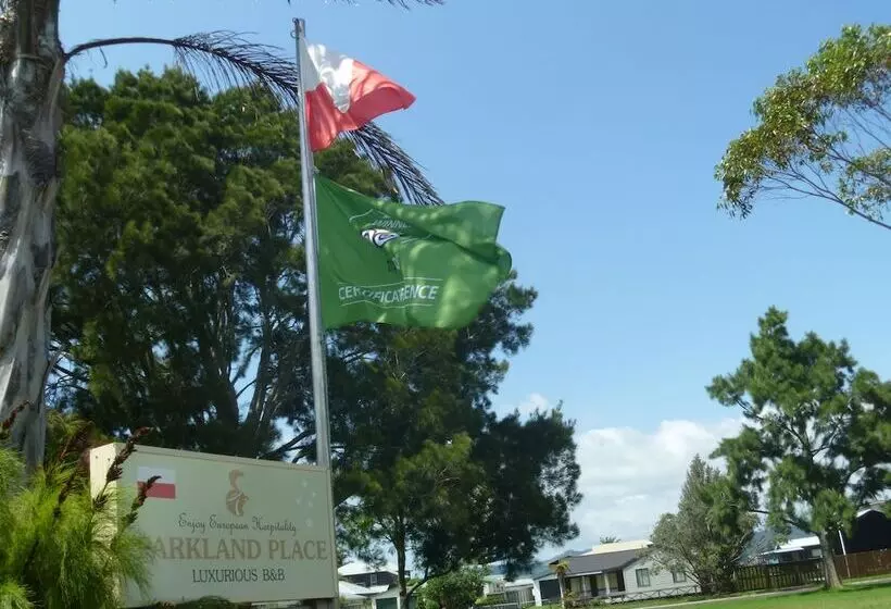 فندق At Parkland Place B&b