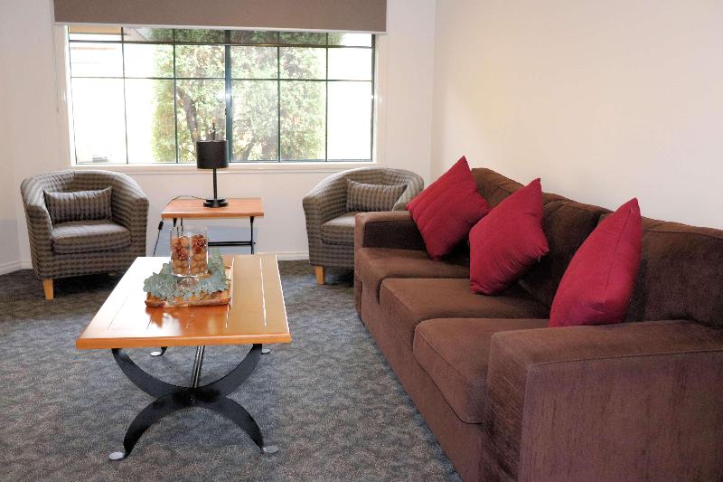 בית מלון כפרי Best Western Lake Cumberland Inn