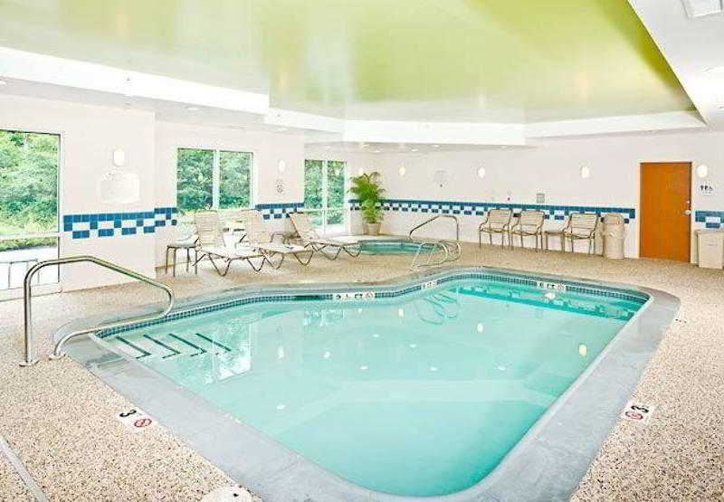 فندق Fairfield Inn & Suites By Marriott Brunswick Freeport