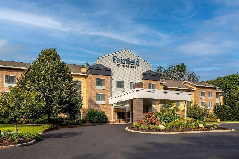 فندق Fairfield Inn & Suites By Marriott Brunswick Freeport