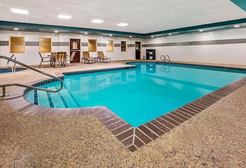 Отель La Quinta By Wyndham Meridian / Boise West