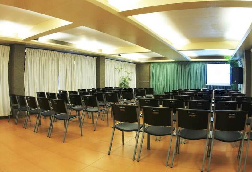 호텔 Patio Pacific Resort