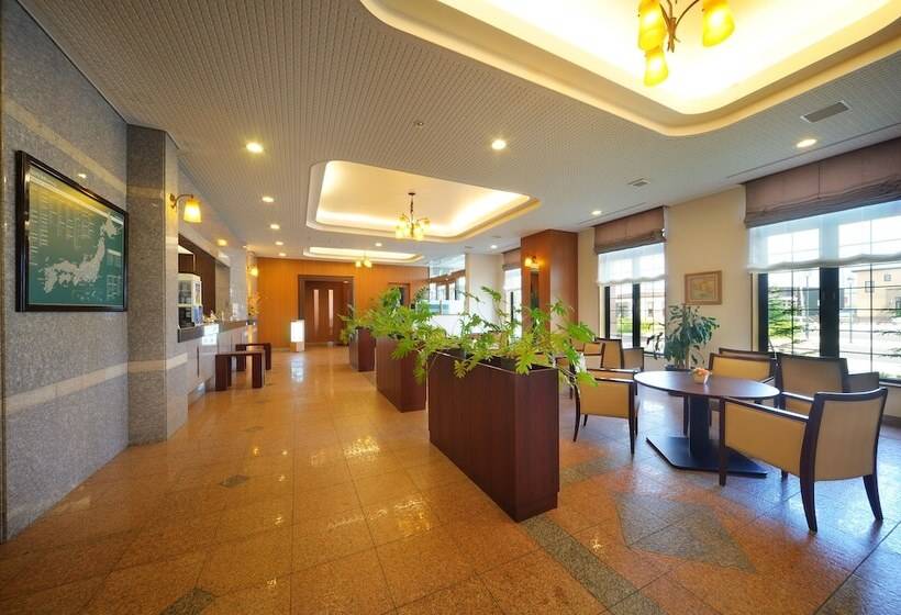 Отель Route Inn Grantia Shiretoko Shari Ekimae