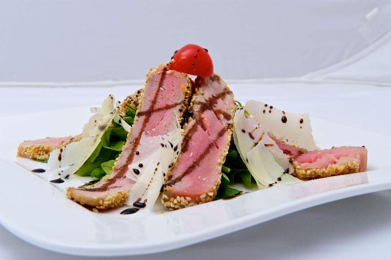 酒店 Royal Tulip Almaty