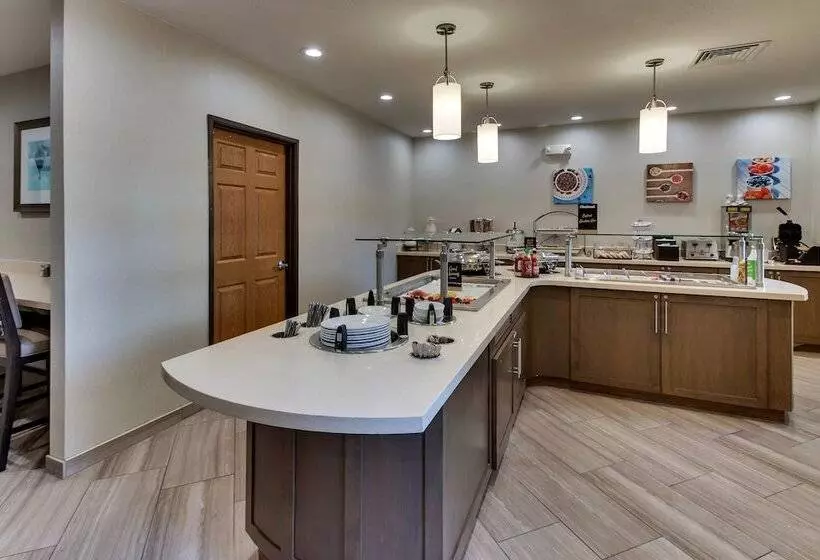 Отель Staybridge Suites Missoula, An Ihg