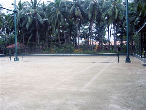 Island Cove Hotel & Leisure Park