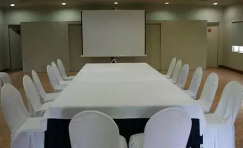 Island Cove Hotel & Leisure Park