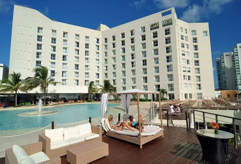 Sunset Royal Beach Resort All Inclusive