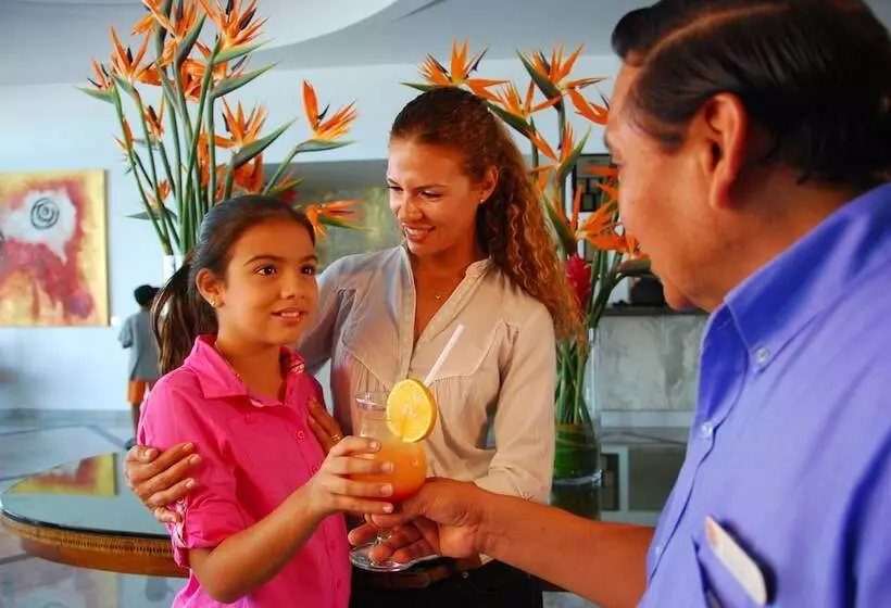 Sunset Royal Beach Resort All Inclusive