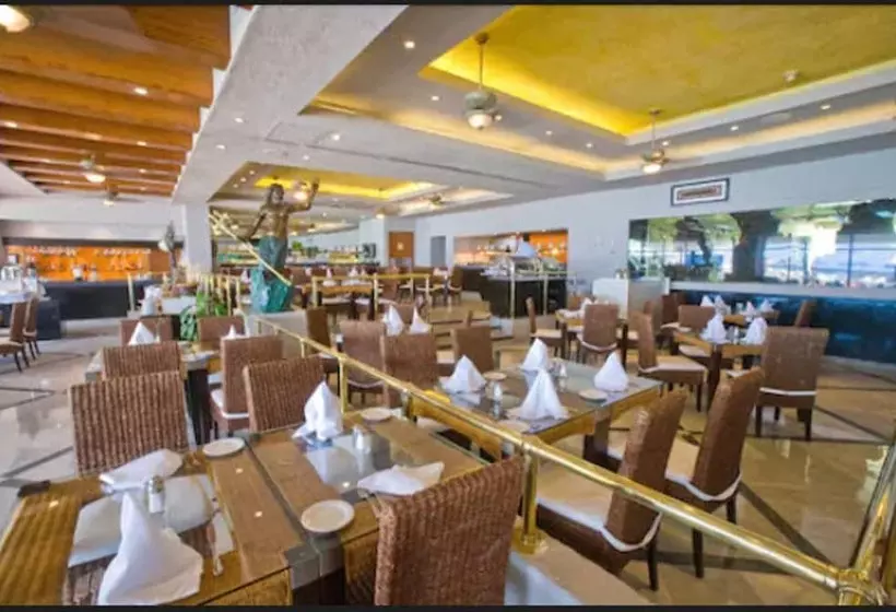 Sunset Royal Beach Resort All Inclusive