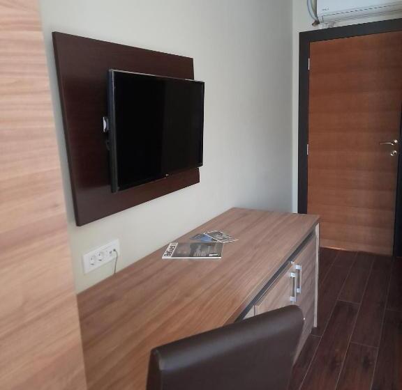 Garni Hotel Garson Lux Ns