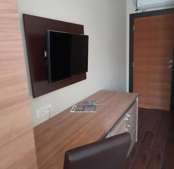 Garni Hotel Garson Lux Ns