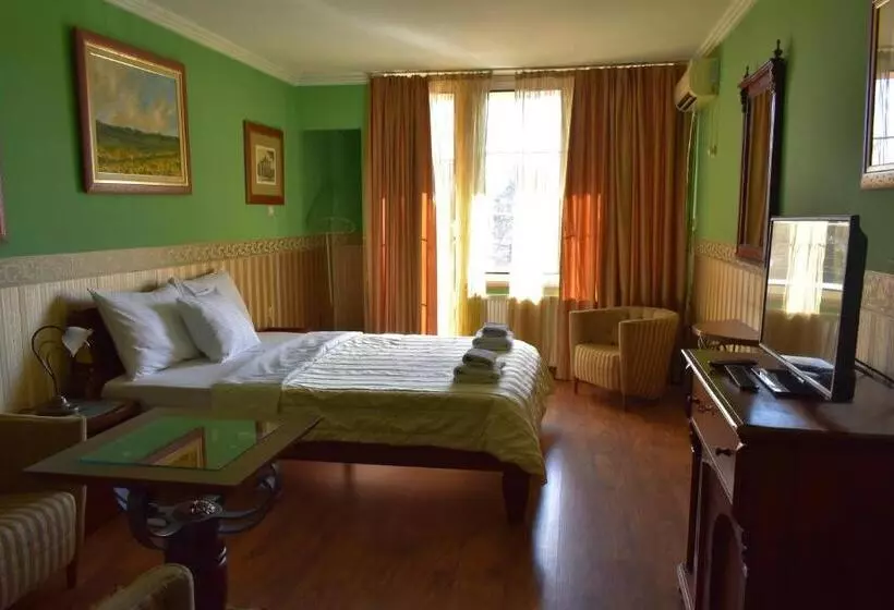 Garni Hotel Garson Lux Ns