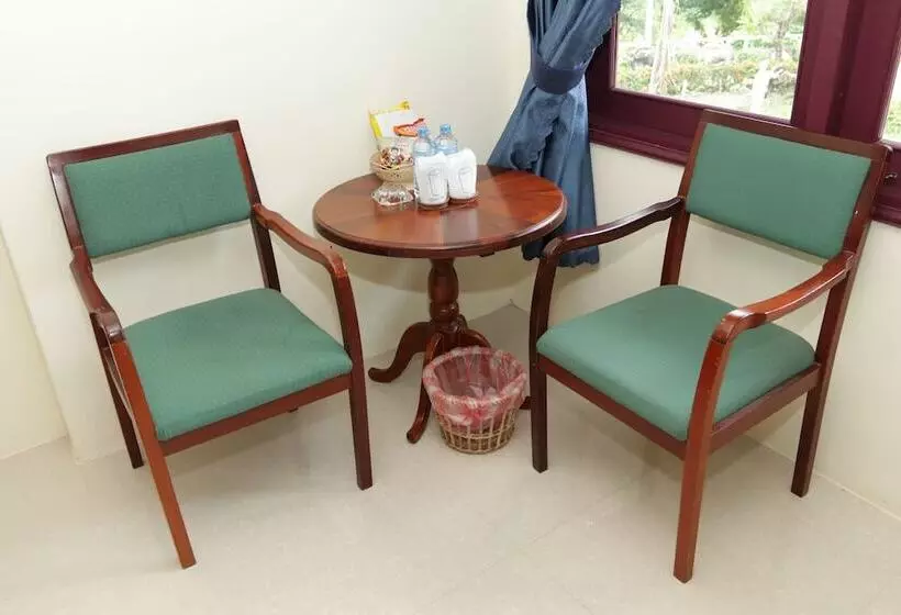 호텔 Champasak Palace