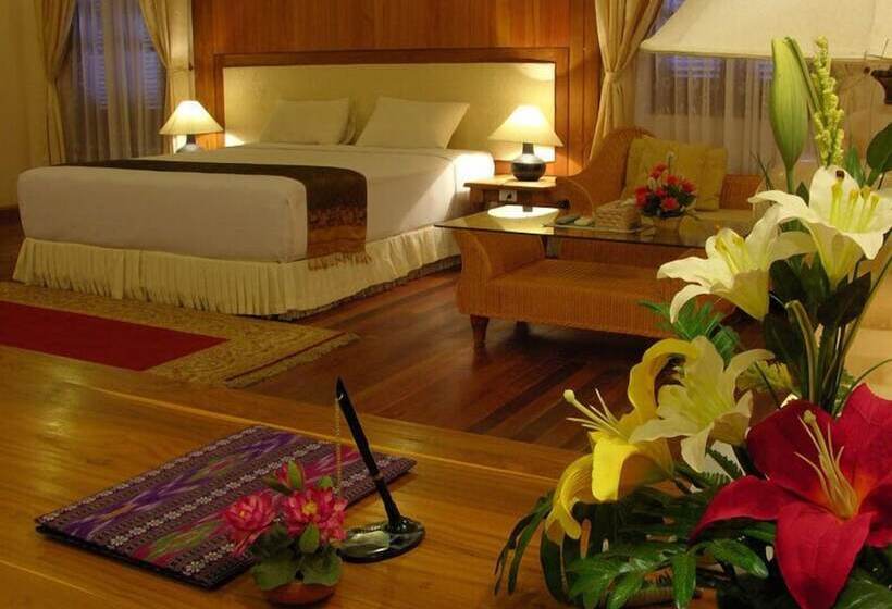 בית מלון כפרי Champasak Palace