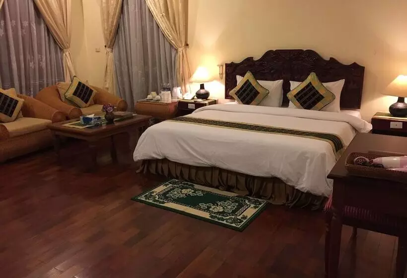 호텔 Champasak Palace