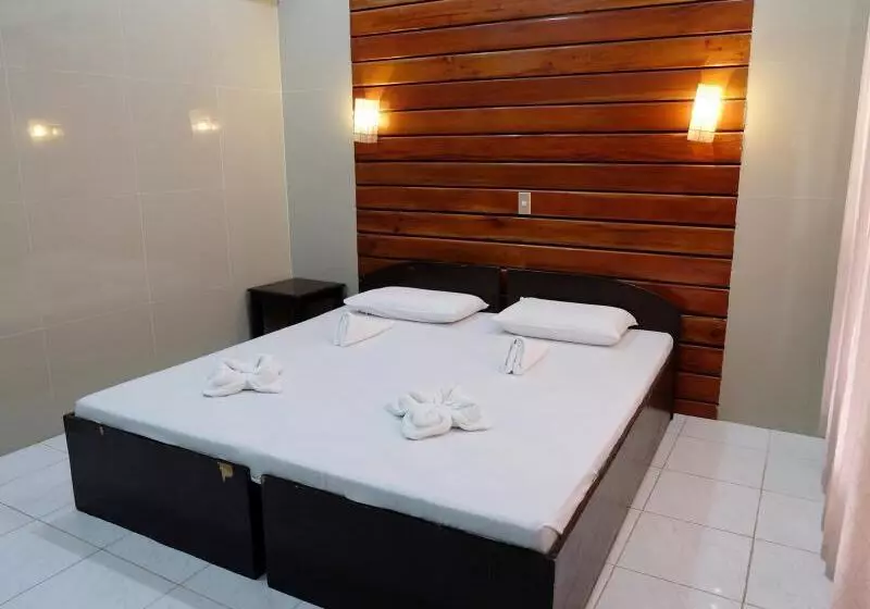 ホテル Dumaluan Beach Resort