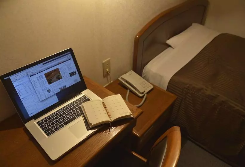 فندق Famy Inn Makuhari