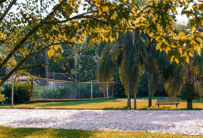 Отель Grinbergs Village