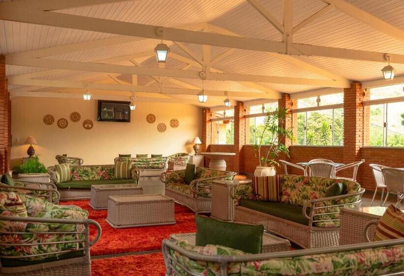 Отель Grinbergs Village