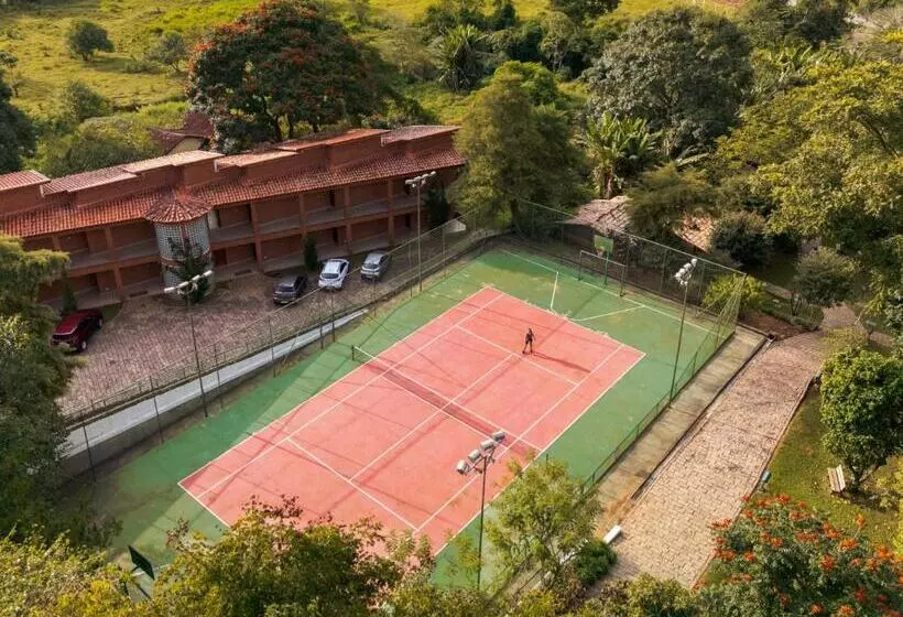 호텔 Grinbergs Village