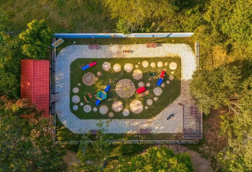 호텔 Grinbergs Village